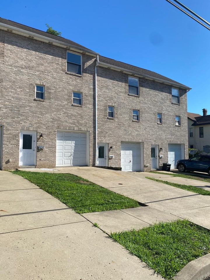 288 2nd St #292 - Photo 2 of 21