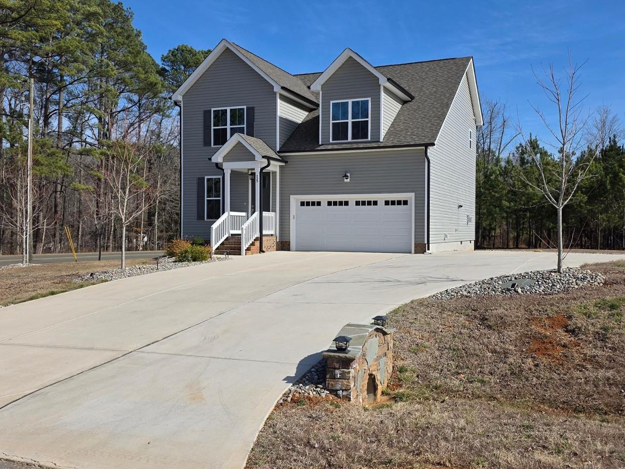 15 Brookhaven Dr - Photo 2 of 15