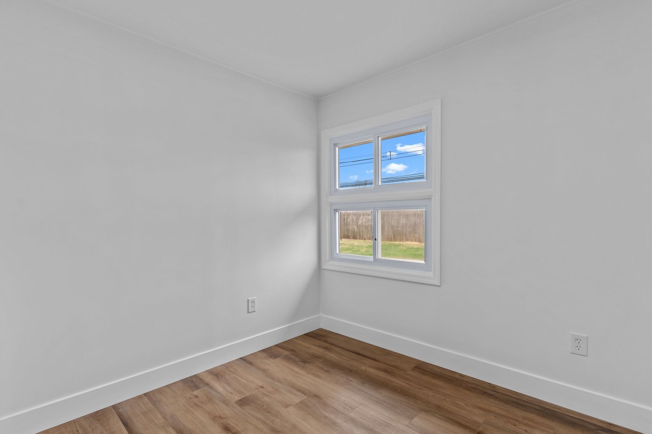 31 Pleasant Ln - Photo 3 of 3