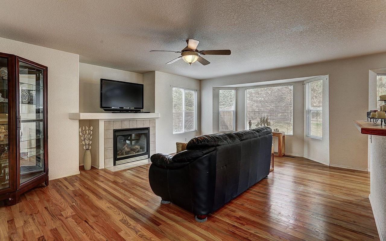 7765 Chancellor Dr - Photo 3 of 13