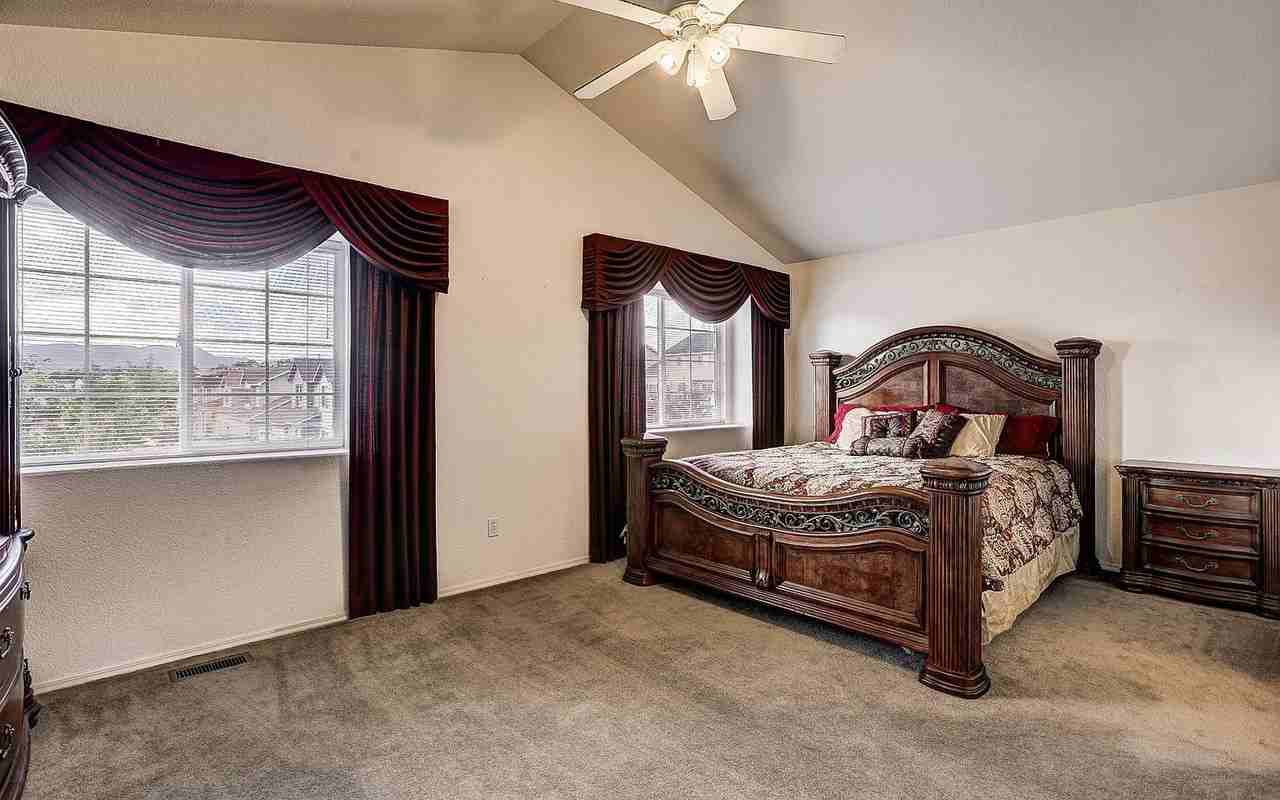 7765 Chancellor Dr - Photo 6 of 13