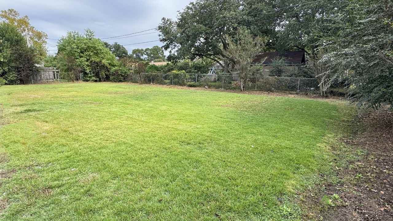 402 Maridale Dr - Photo 5 of 25