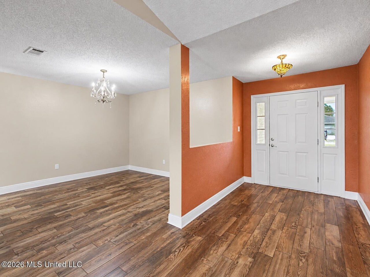 14130 Millie St - Photo 2 of 11
