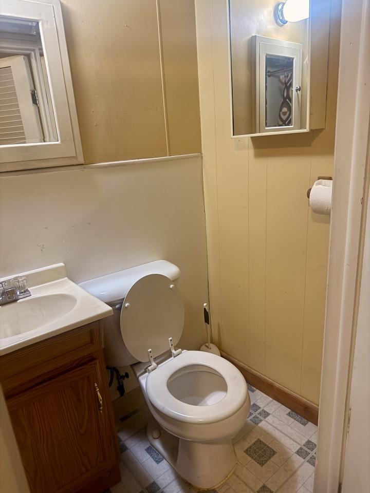 536 1/2 Avenue E #BBS - Photo 7 of 14
