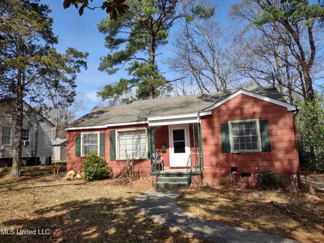 618 Belvedere Rd