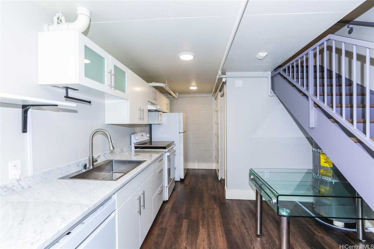 803 Waimanu St #103 - Photo 7 of 25