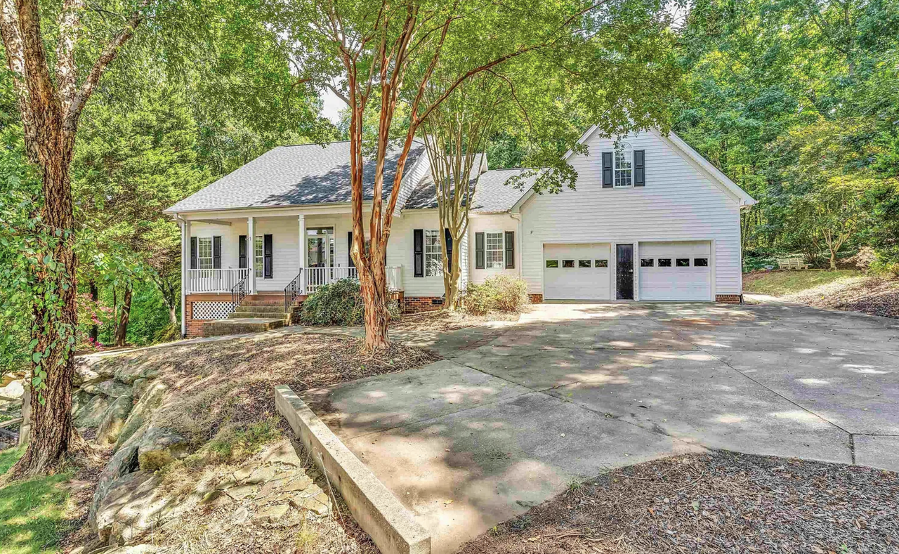 416 Beckenham Ln