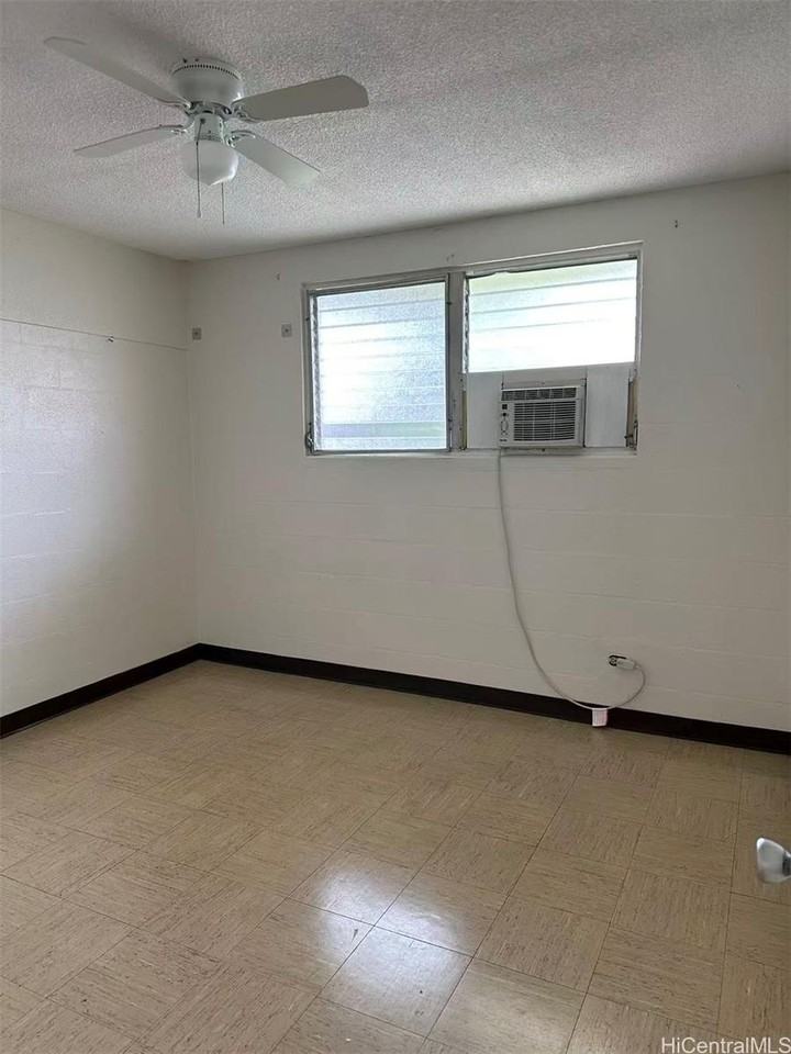 2634 Nakookoo St #B2 - Photo 2 of 12
