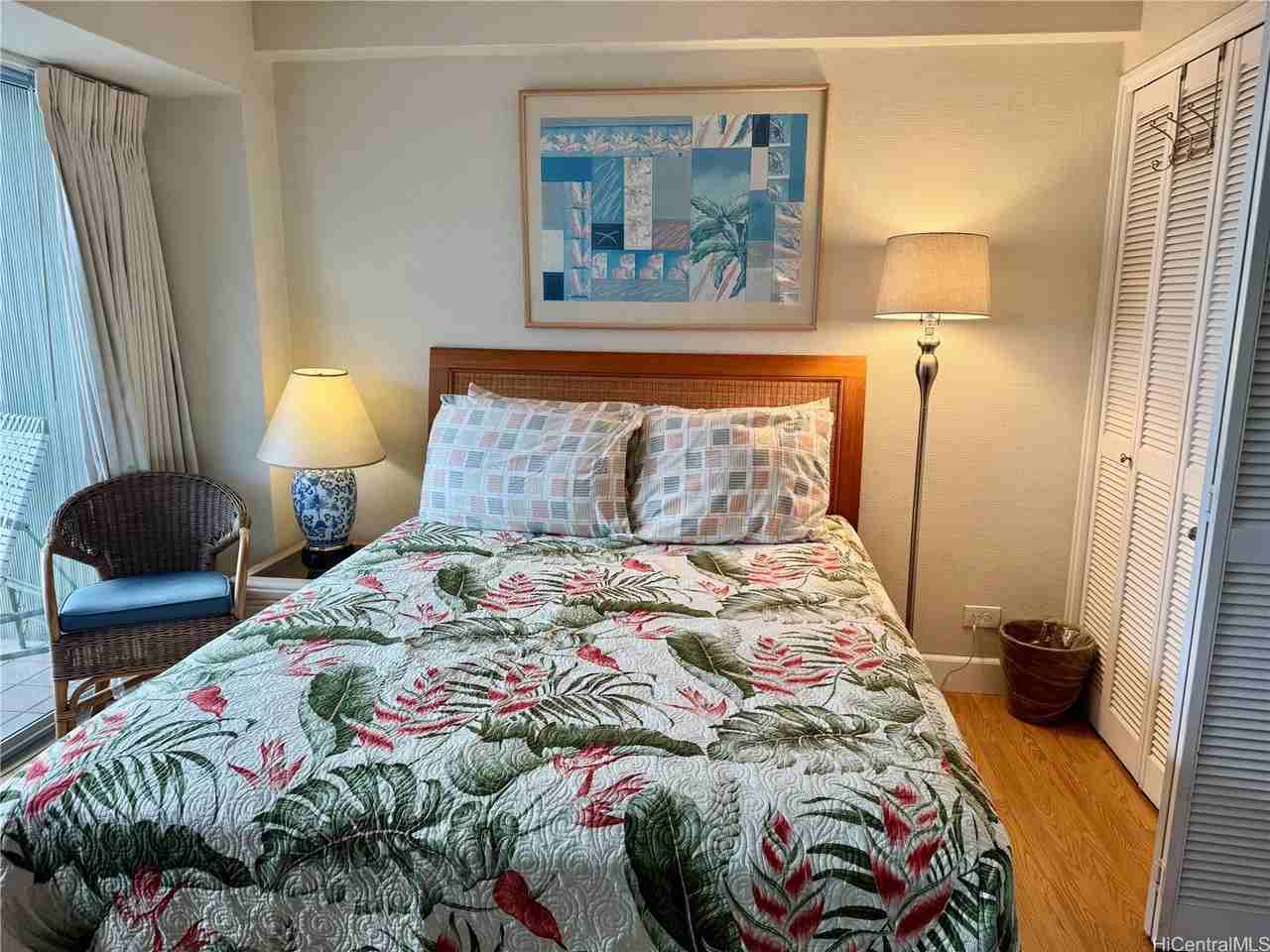 2440 Kuhio Ave #2105 - Photo 4 of 25