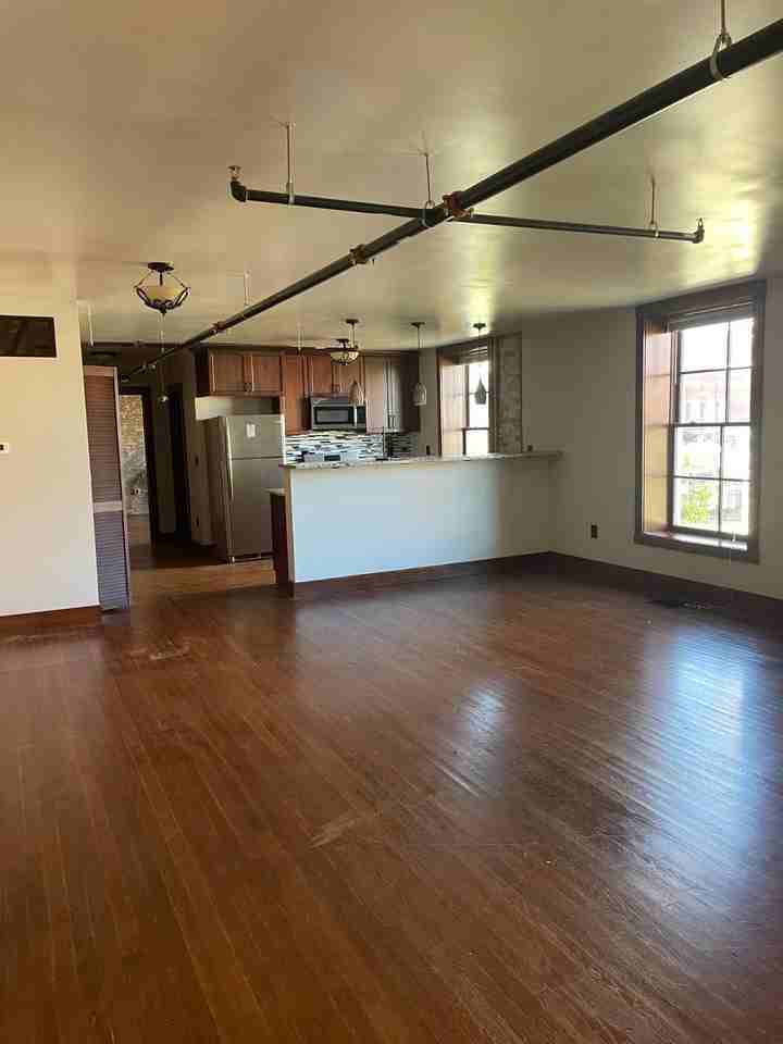 320 S Main St #C - Photo 2 of 6