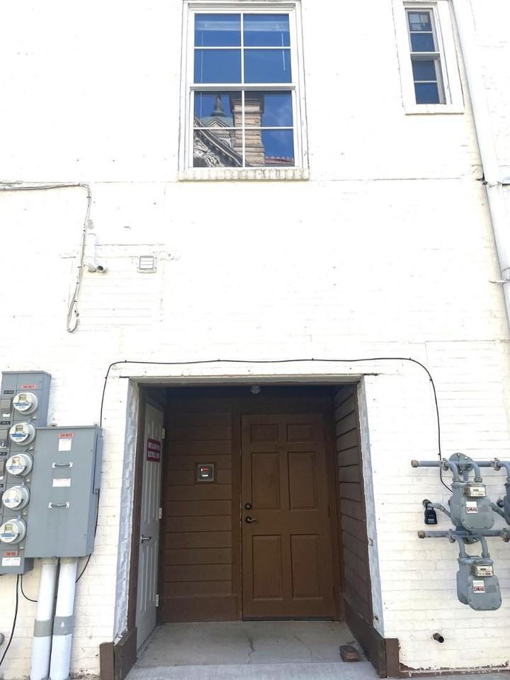 320 S Main St #C - Photo 6 of 6