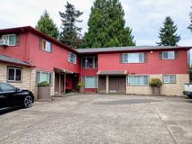 7905 N Fessenden St #5 - Photo 1 of 1