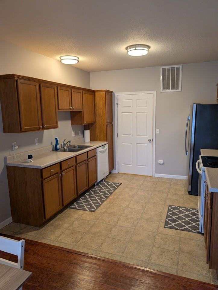 3712 Balcary Bay #1 - Photo 7 of 20