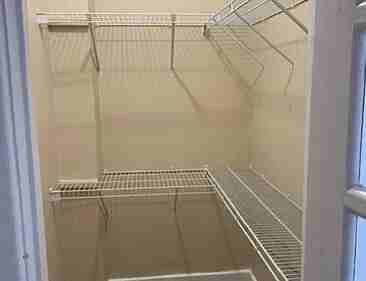 113 N Poplar St #2 - Photo 7 of 8