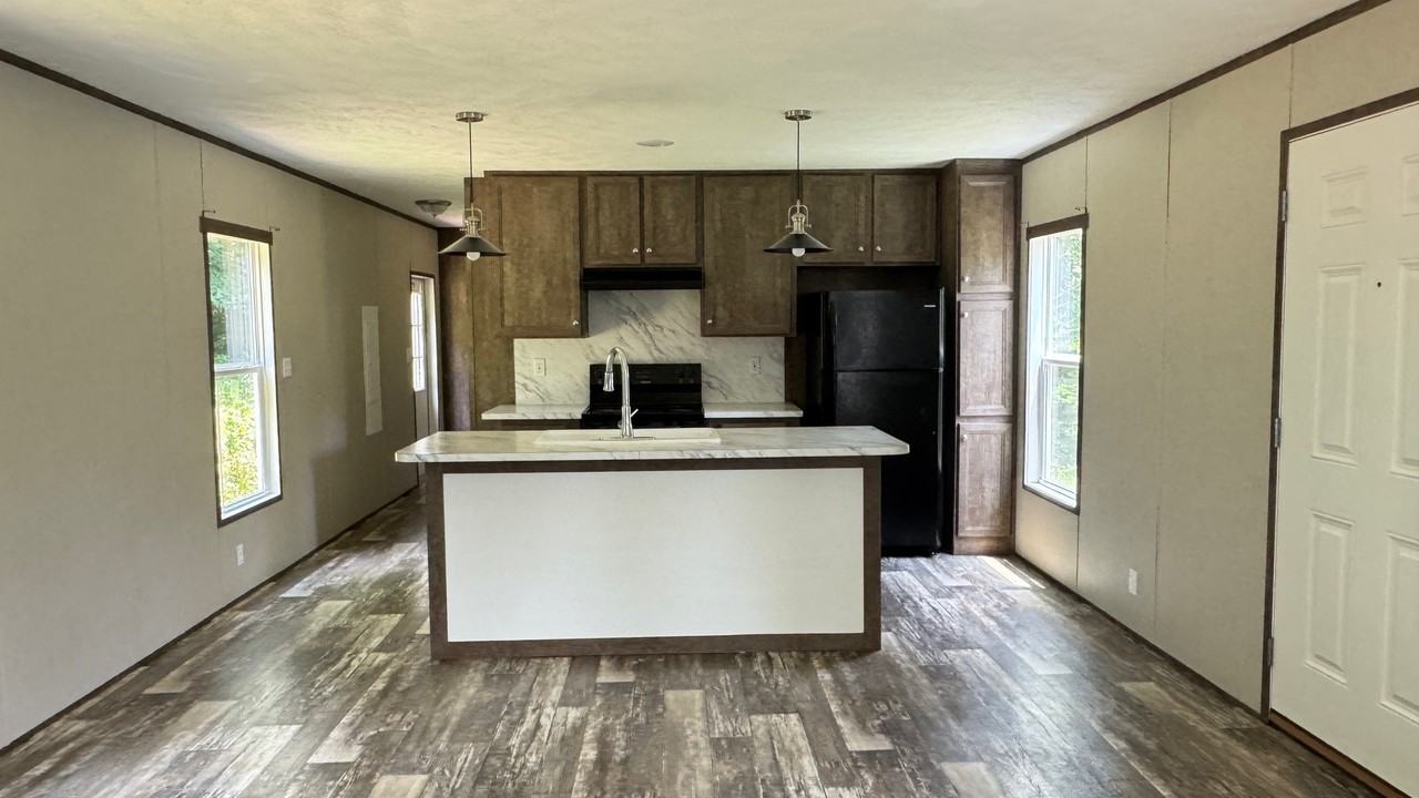 1418 County Road - Photo 2 of 12