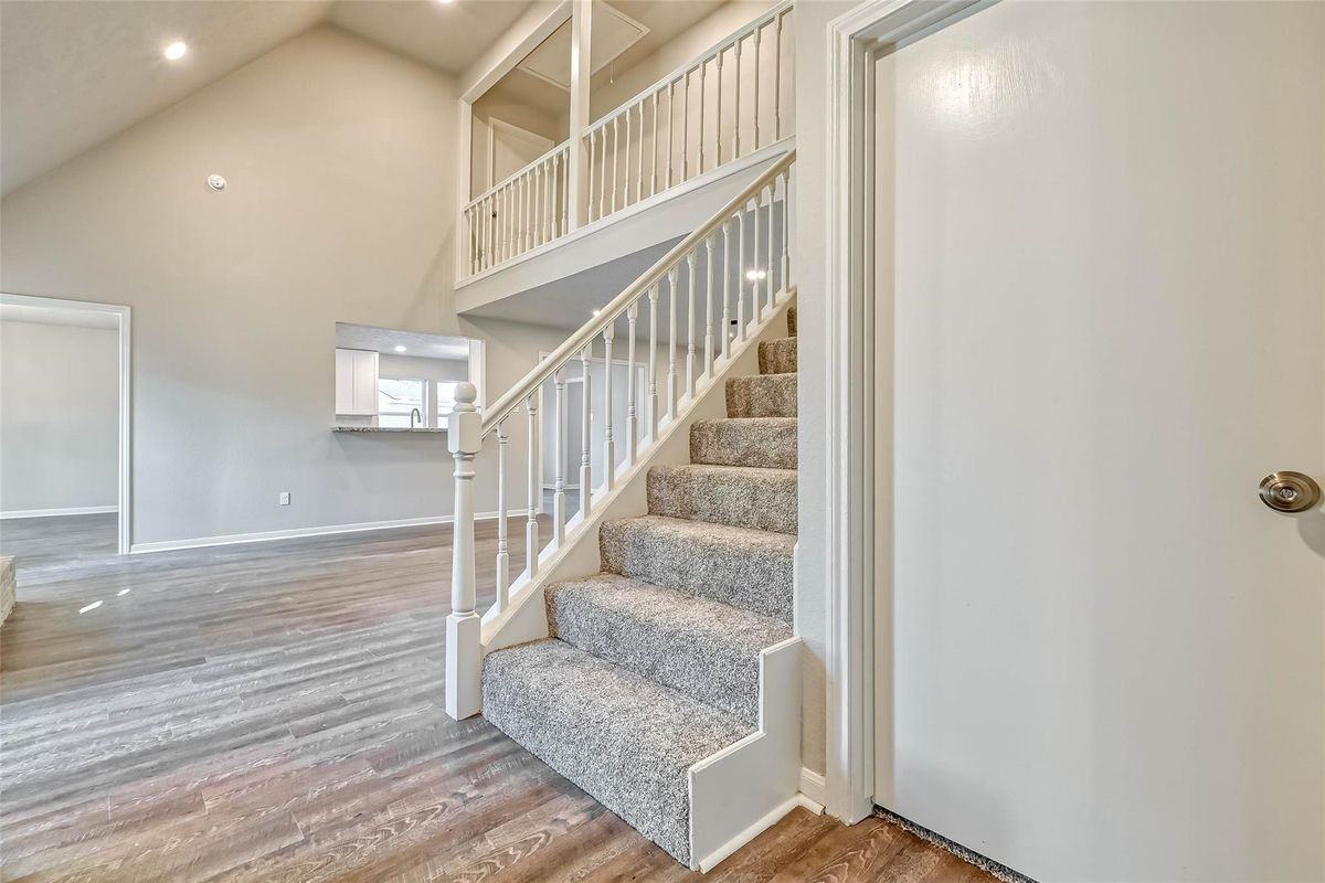 3615 Highfalls Dr - Photo 5 of 43