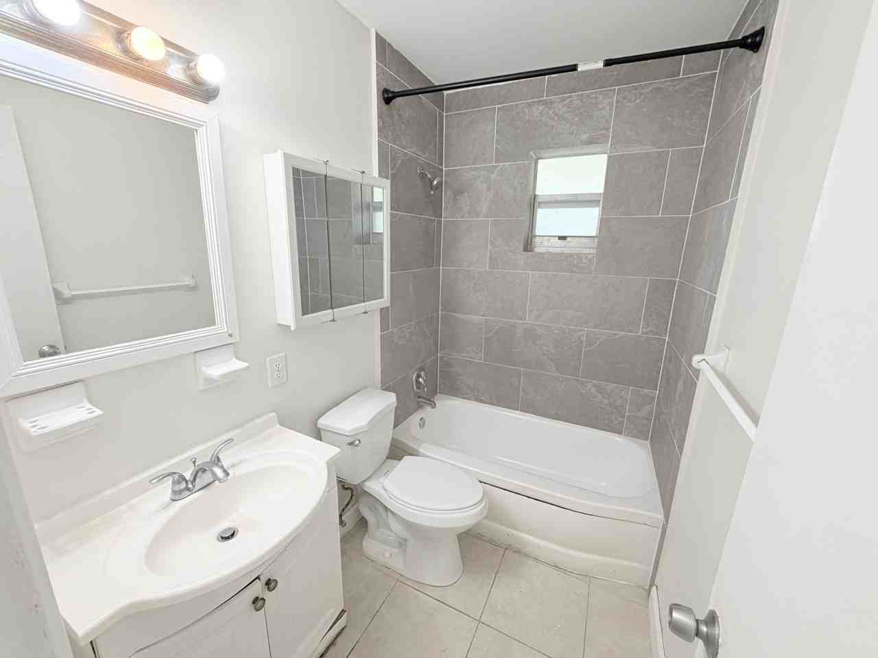 3030 Northwestterrace, #1 - Photo 2 of 11
