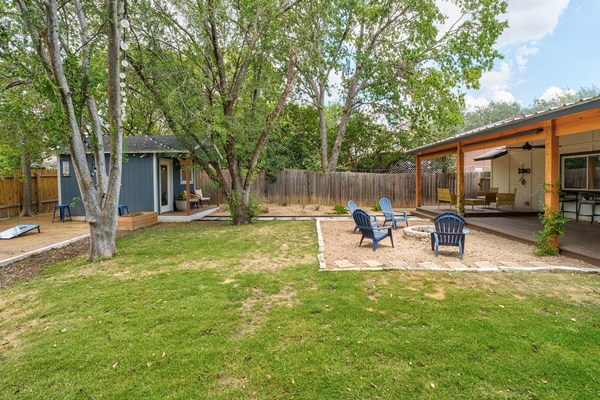 7404 Lunar Dr - Photo 7 of 30