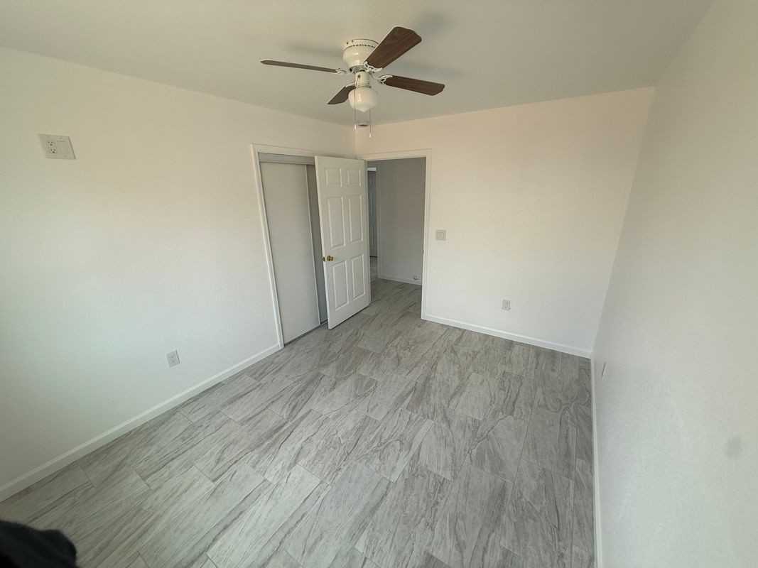 223 N B St - Photo 6 of 10