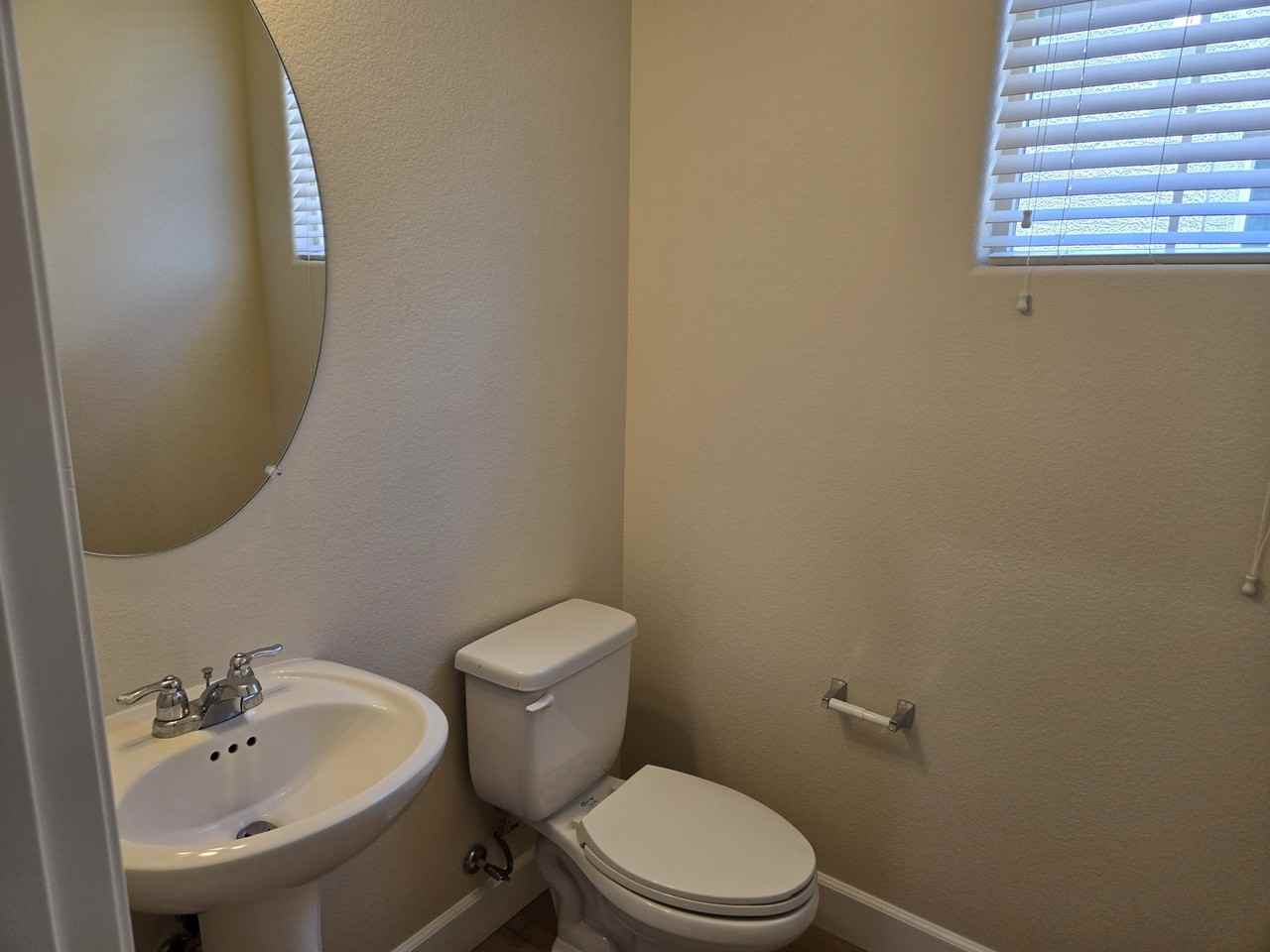 2715 Hammetts Landing Walk - Photo 3 of 10