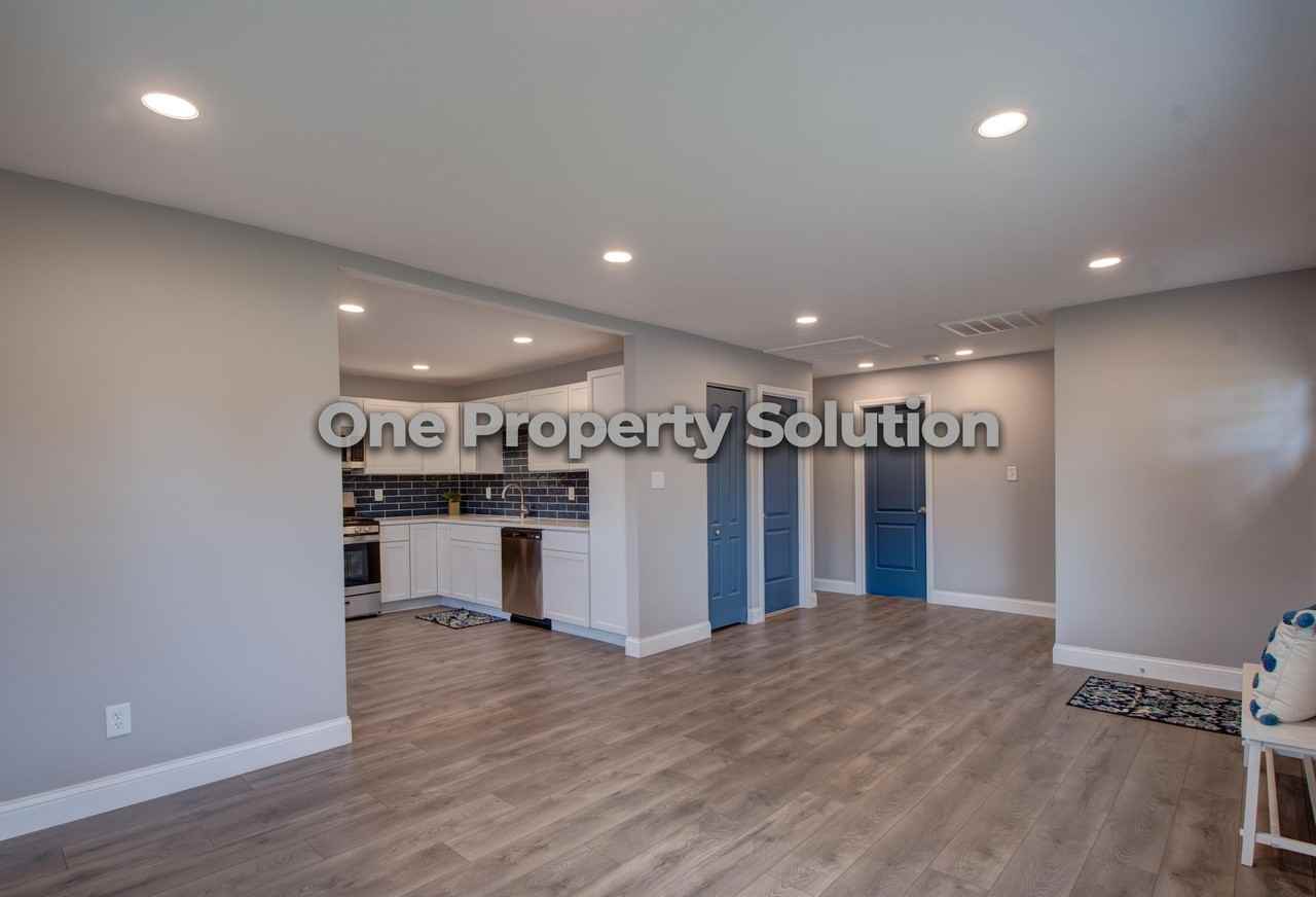 4401 W 21st Ave - Photo 5 of 20