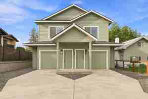 featured image of 3001 E 36th Ave #1