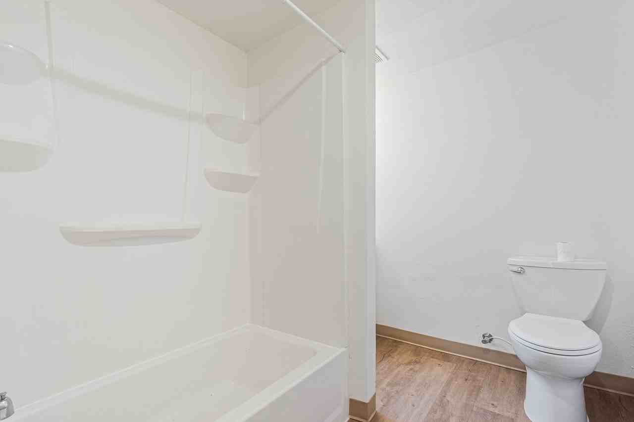 2304 S Wilkeson St #A - Photo 6 of 18