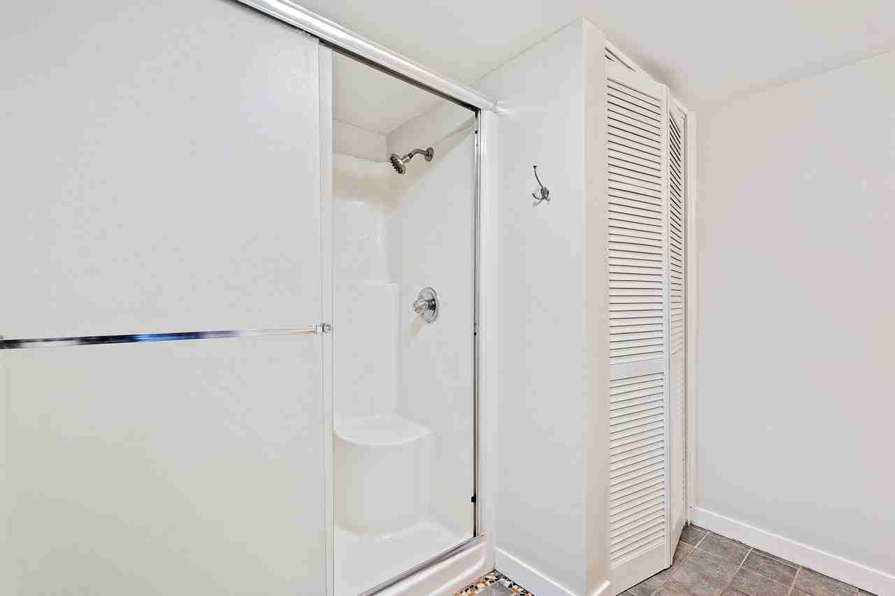 4703 Beach Dr Sw Lowr B - Photo 5 of 17