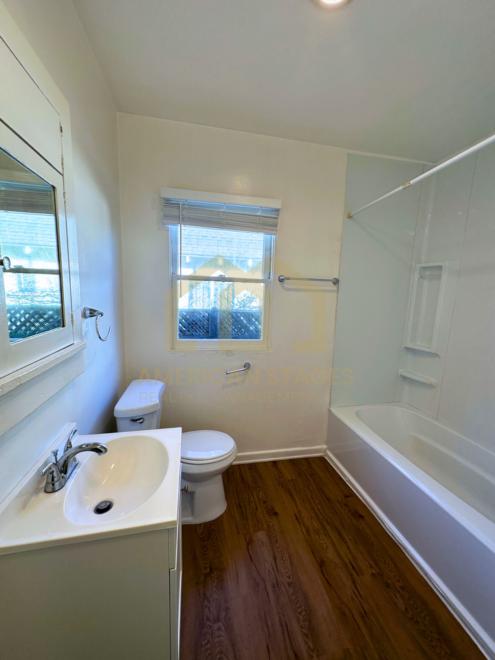 5387 8th St #D - Photo 7 of 8