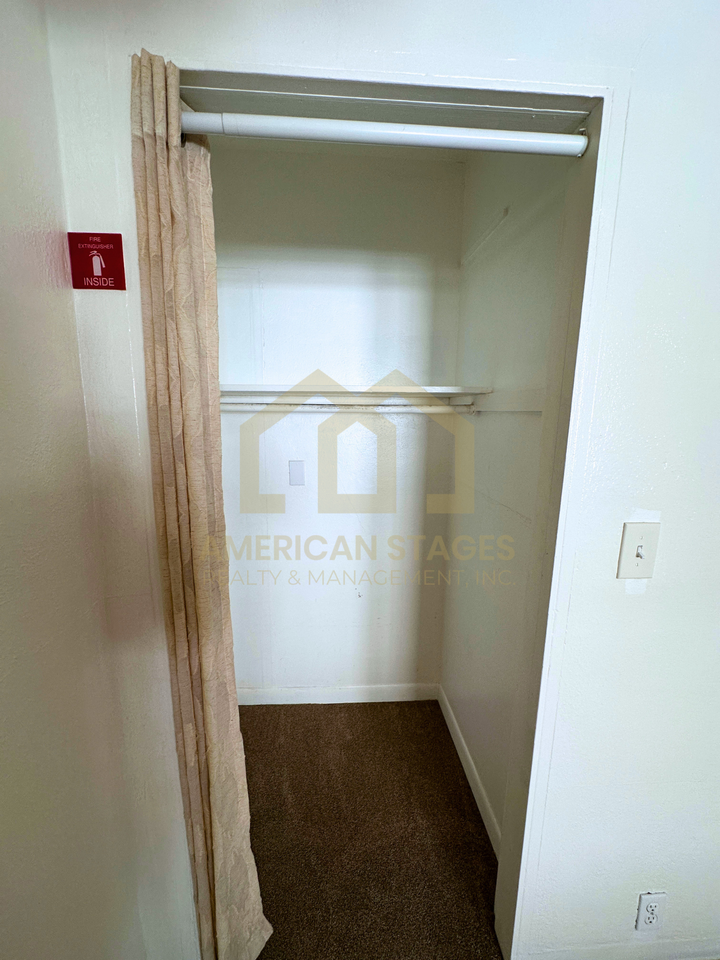 5387 8th St #D - Photo 6 of 8