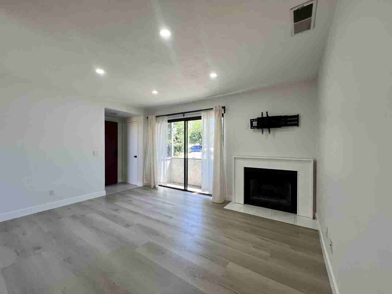 3784 Pershing Ave #1 - Photo 6 of 18