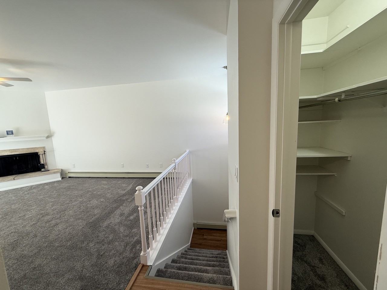 708 S 16th Ave #1 - Photo 3 of 21