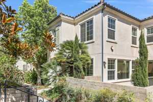 featured image of 2215 Antonio Dr