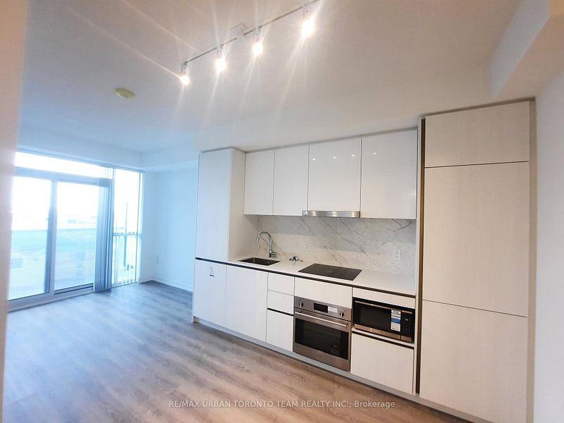 8 Interchange Way #1108 - Photo 2 of 9