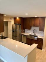 818 Moss St #302 - Photo 1 of 1