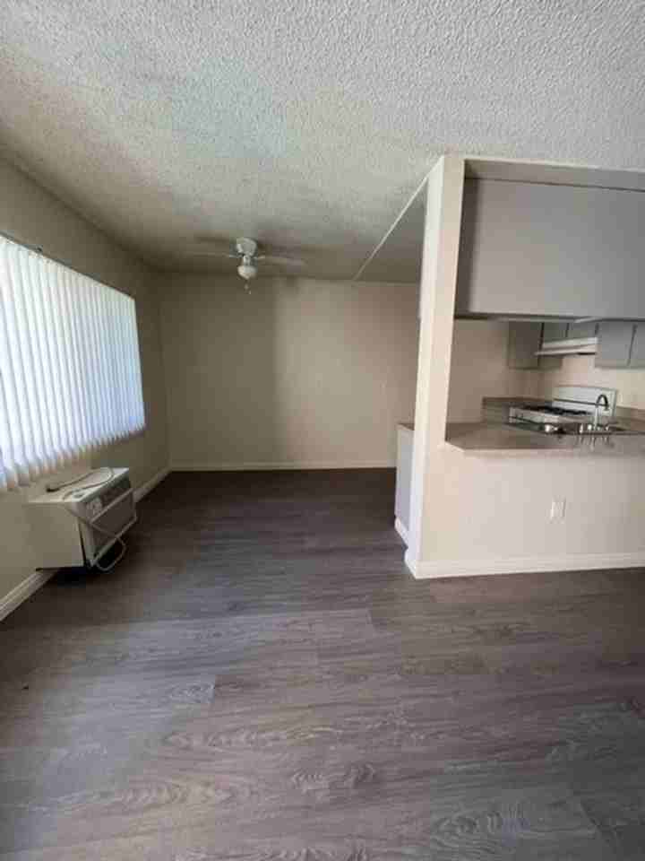 7147 Greeley St., Tujunga - Photo 6 of 10