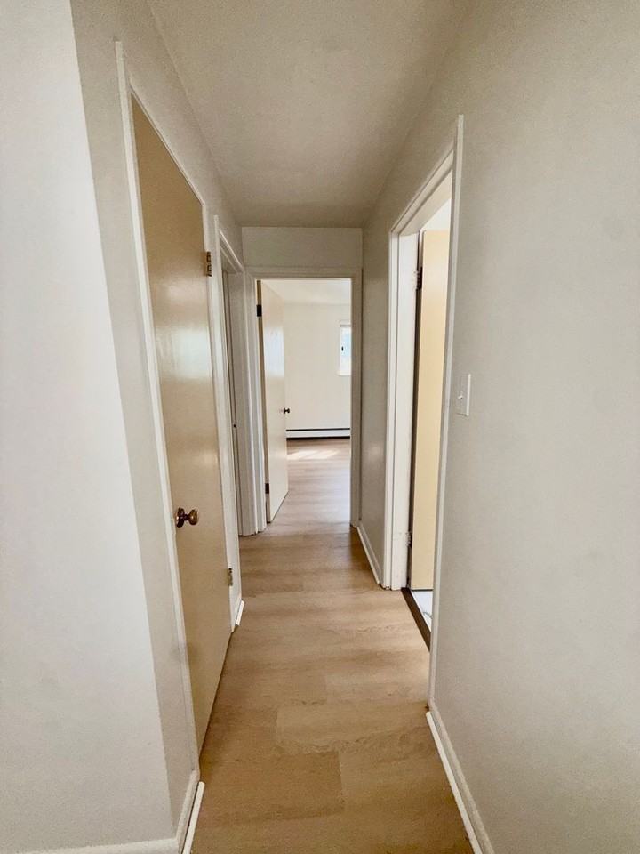 230 S Wayne Ave #2 - Photo 6 of 12