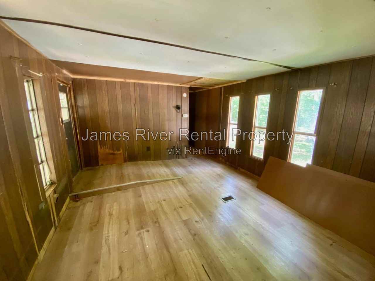 117 Pomona Ct - Photo 2 of 9