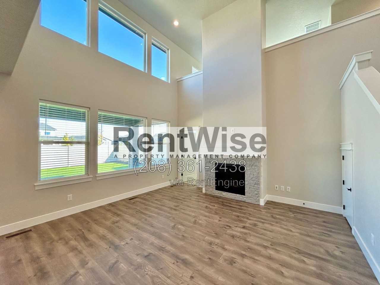 5690 N Jumplist Ave - Photo 6 of 35