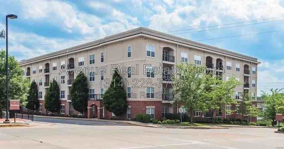 1270 Strassner Dr #3312