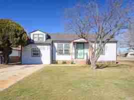 featured image of 605 Nw 113th St