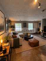 468 N Limestone #13 - Photo 1 of 1