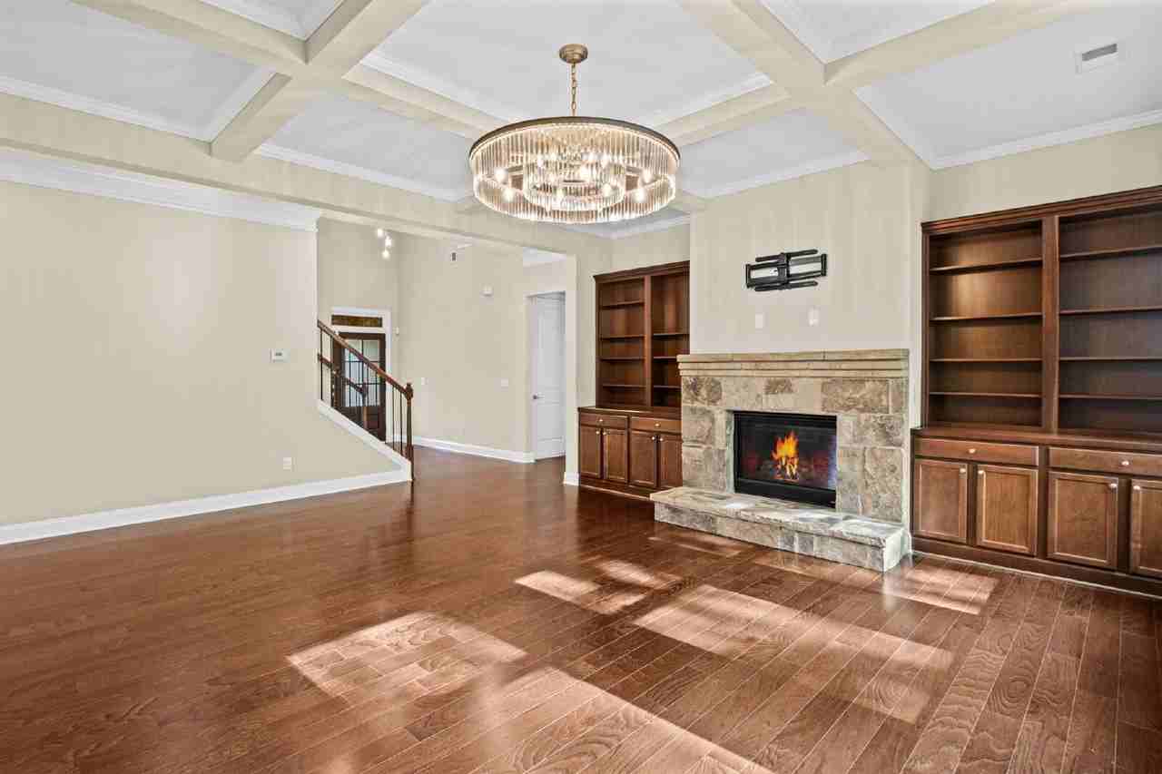 4505 Summersweet Dr - Photo 3 of 39