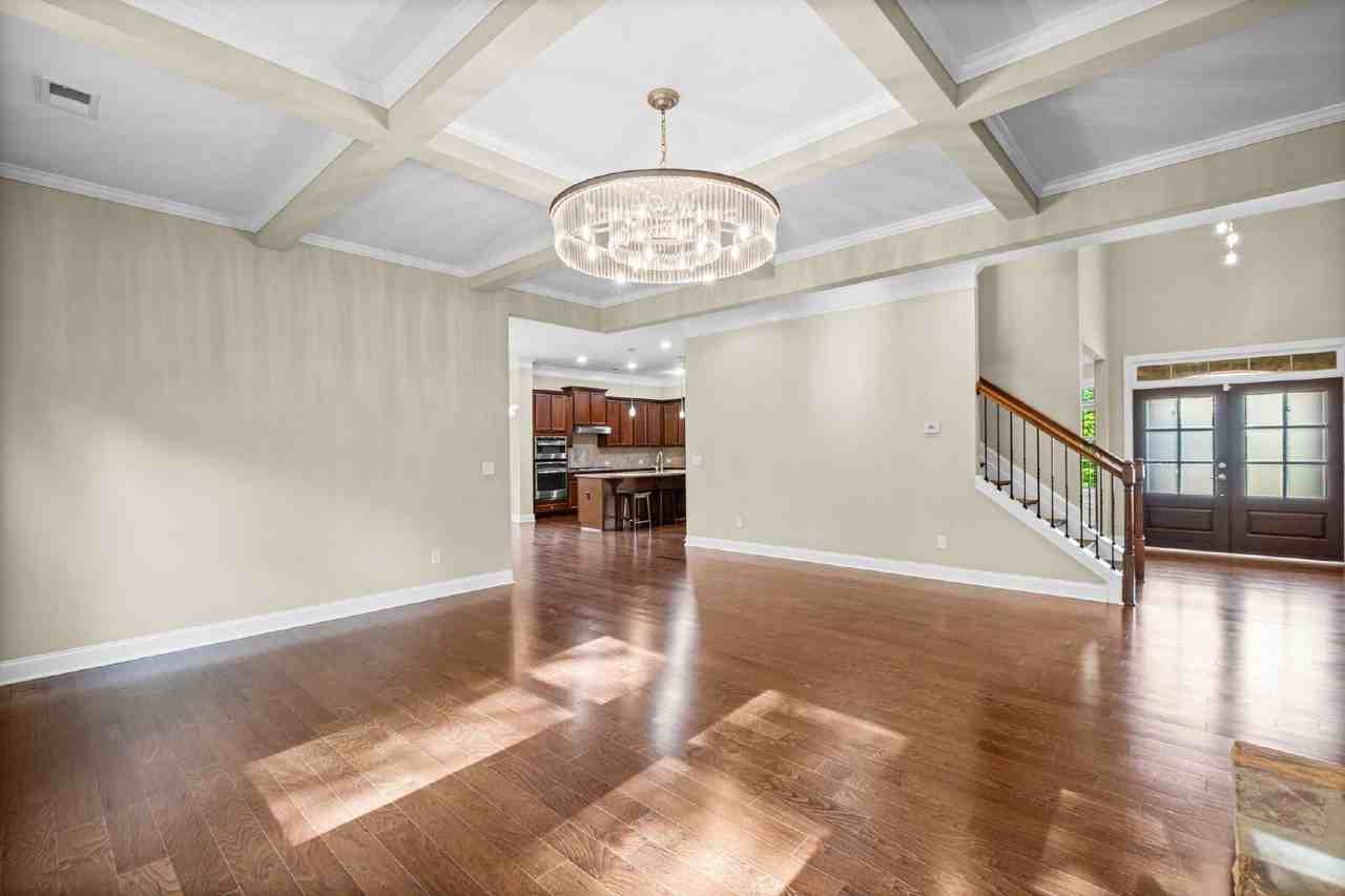 4505 Summersweet Dr - Photo 4 of 39