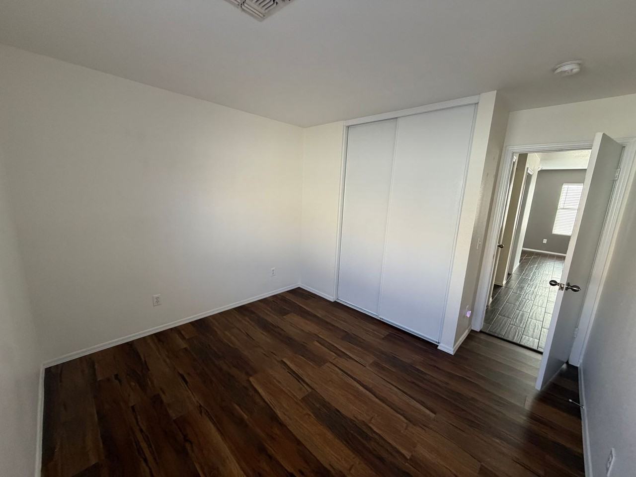 13825 W Ironwood St - Photo 7 of 14