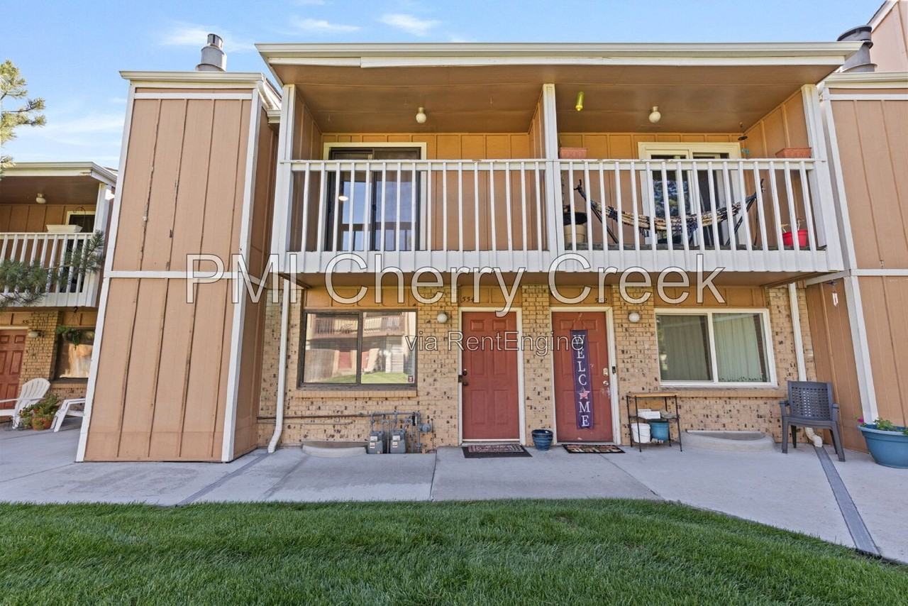 554 Vance St - Photo 5 of 35