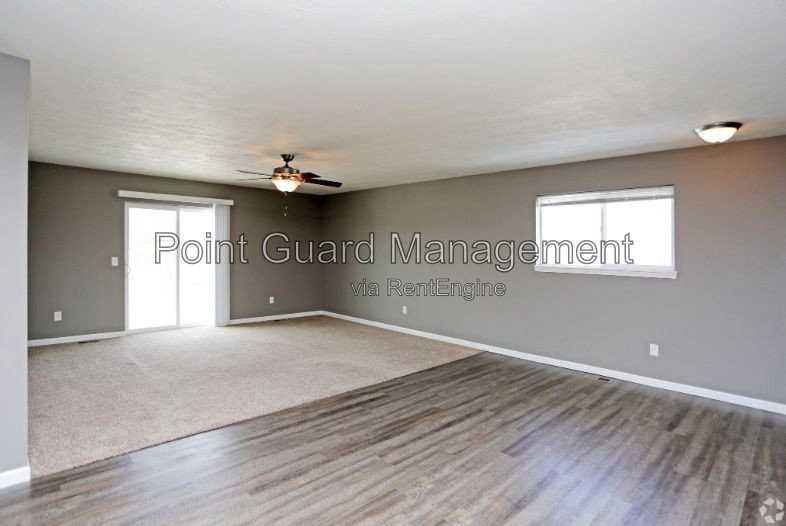 1715 E Northstar Pl #1715-2 - Photo 5 of 26