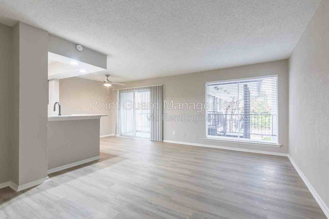 2200 Taxco Rd #102E - Photo 3 of 29