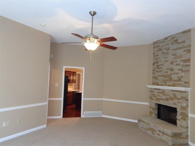 6556 Brickmont Rd - Photo 3 of 12