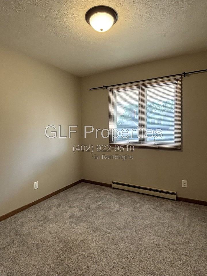 443 South St #1 - Photo 4 of 6